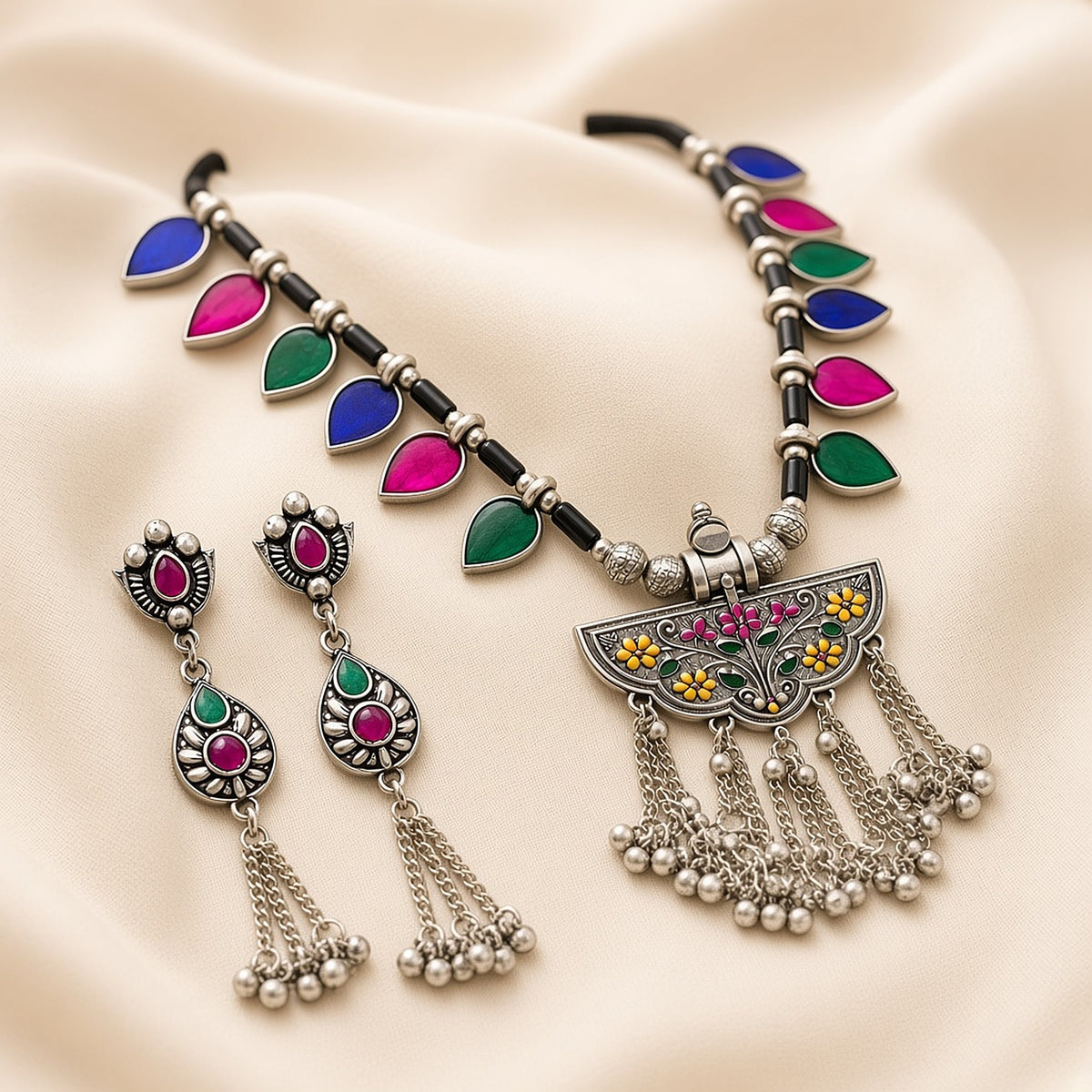 Banjara Multicolour Oxidised Silver Necklace Set – second angle