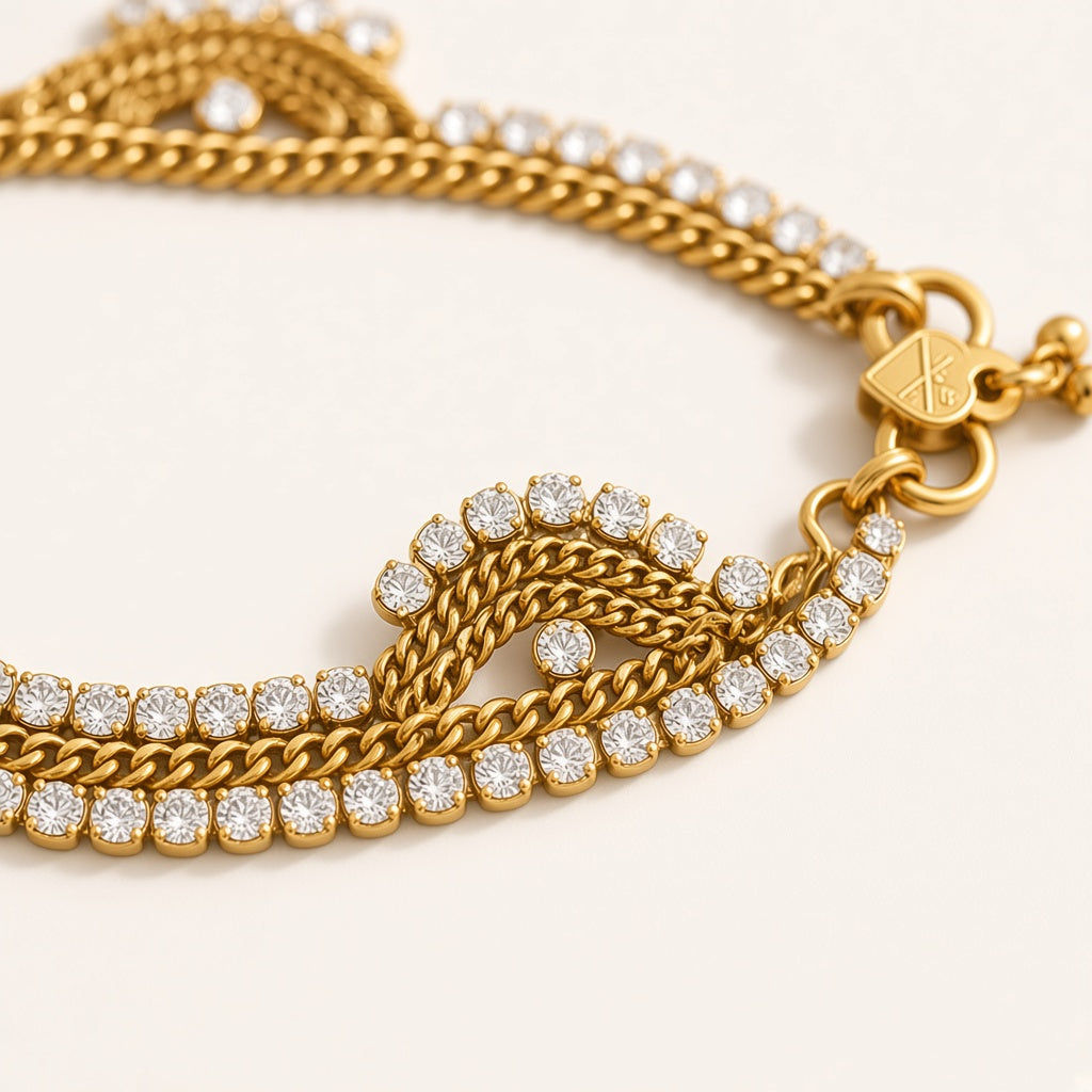 Nritya paisley payal anklet, close-up of the rhinestone paisley motif and clasp